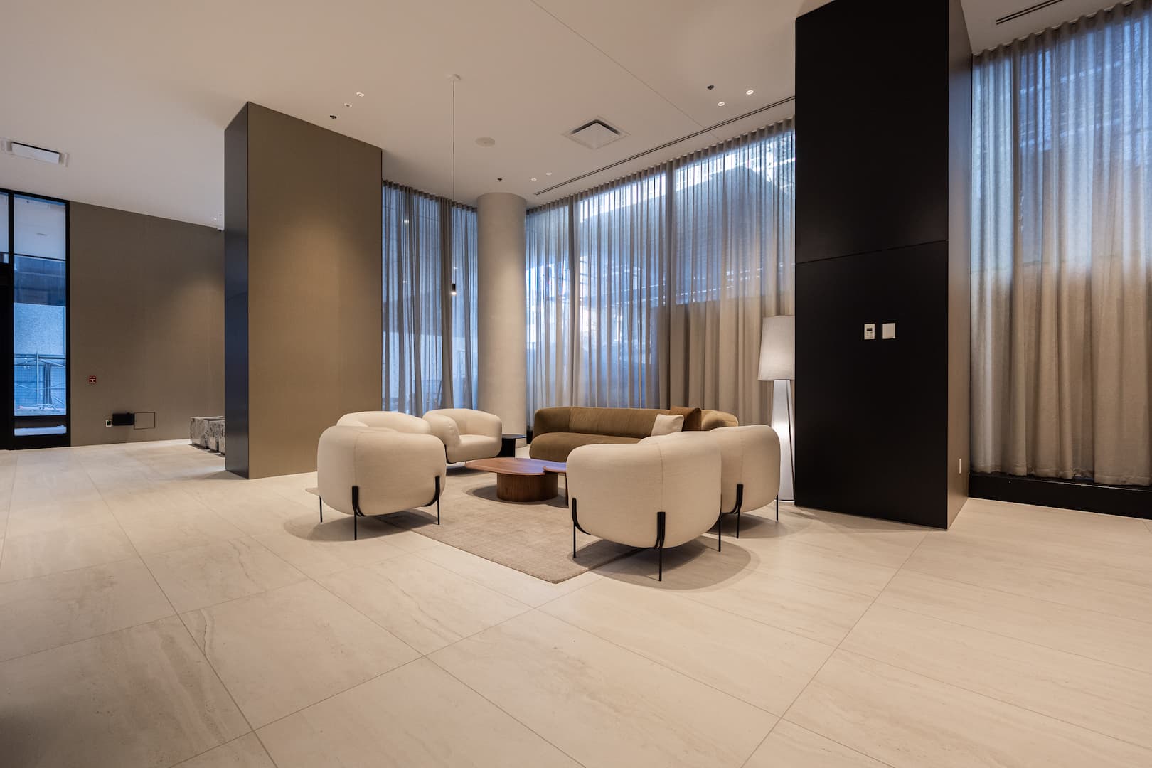 Premium residential common area managed by Riella